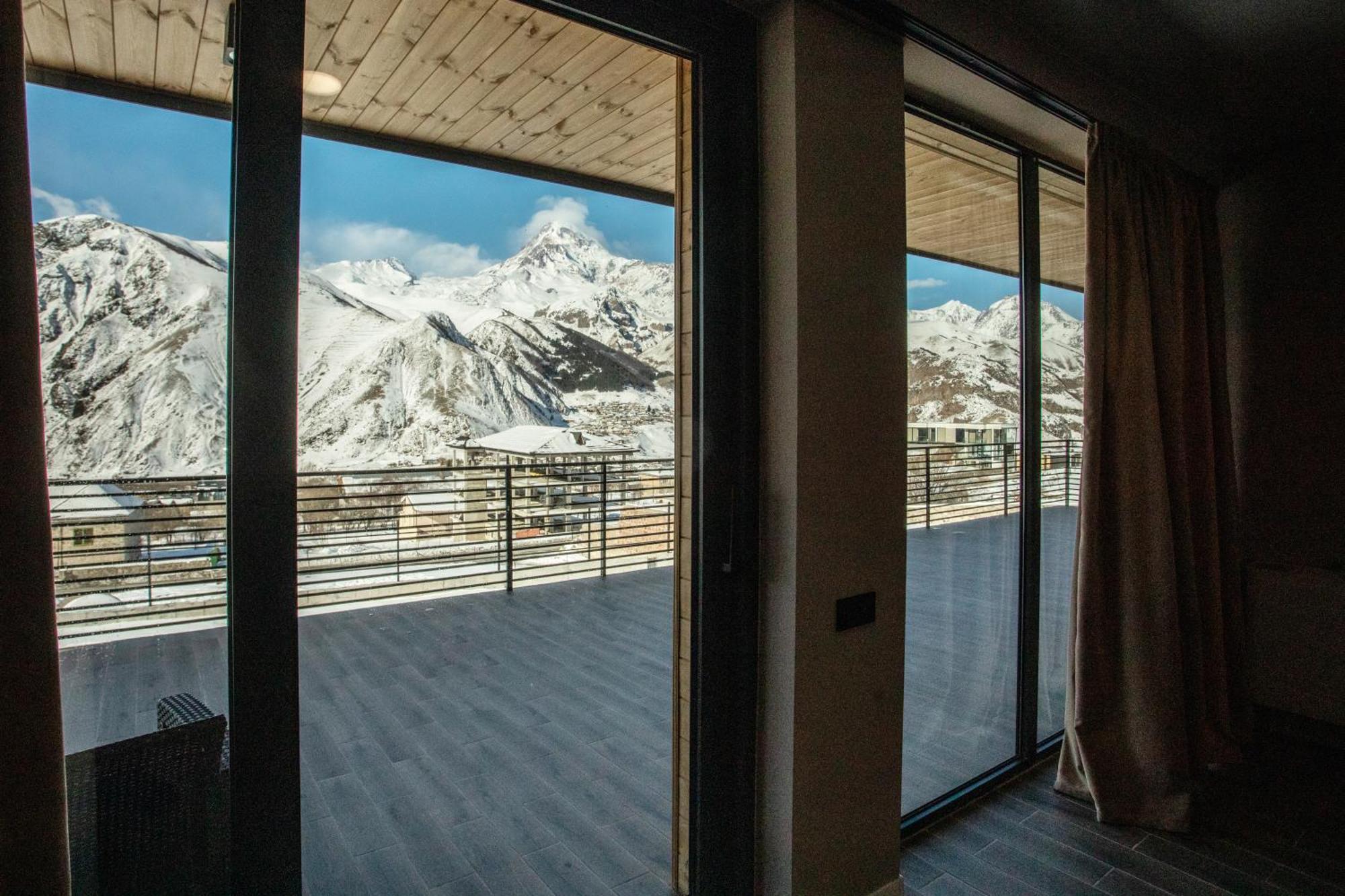 Kazbegi Hotel Grand View Экстерьер фото