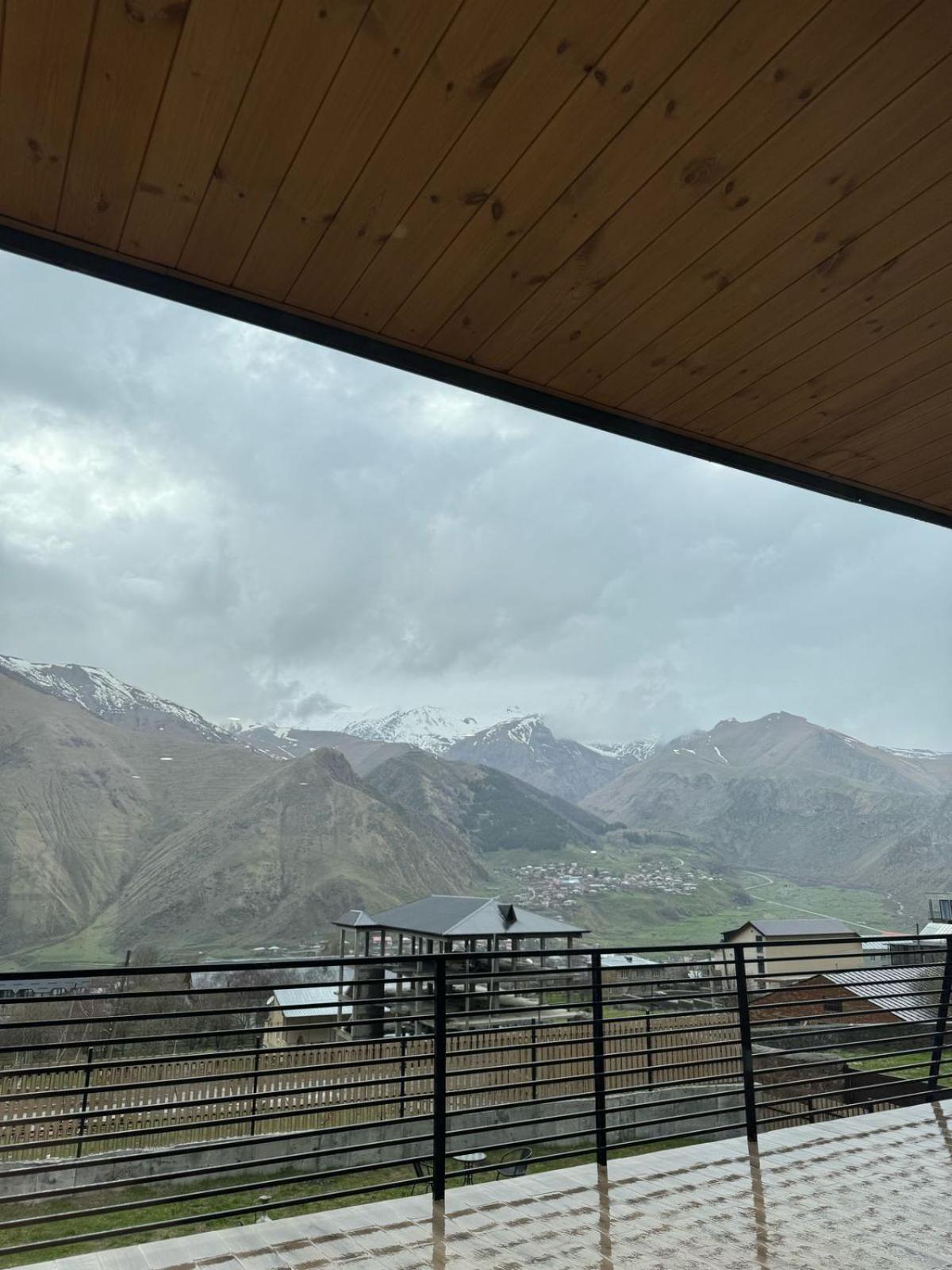 Kazbegi Hotel Grand View Экстерьер фото