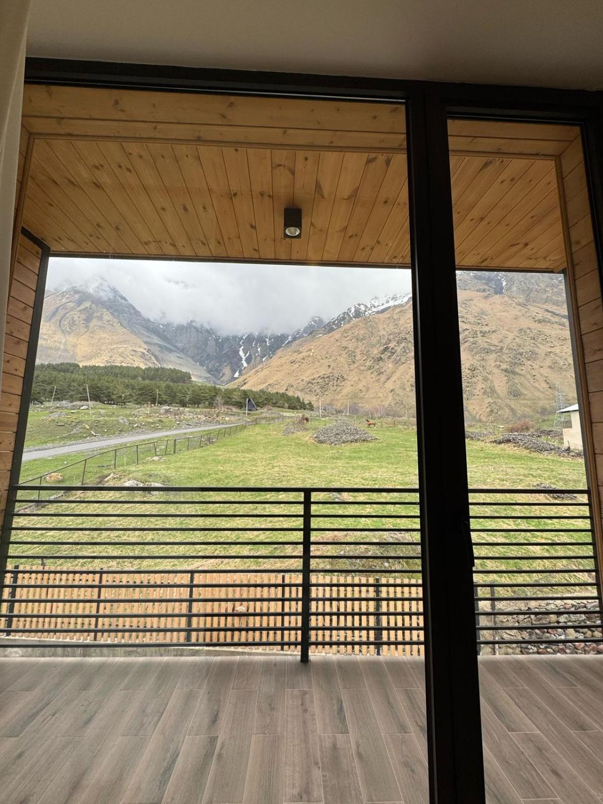 Kazbegi Hotel Grand View Экстерьер фото