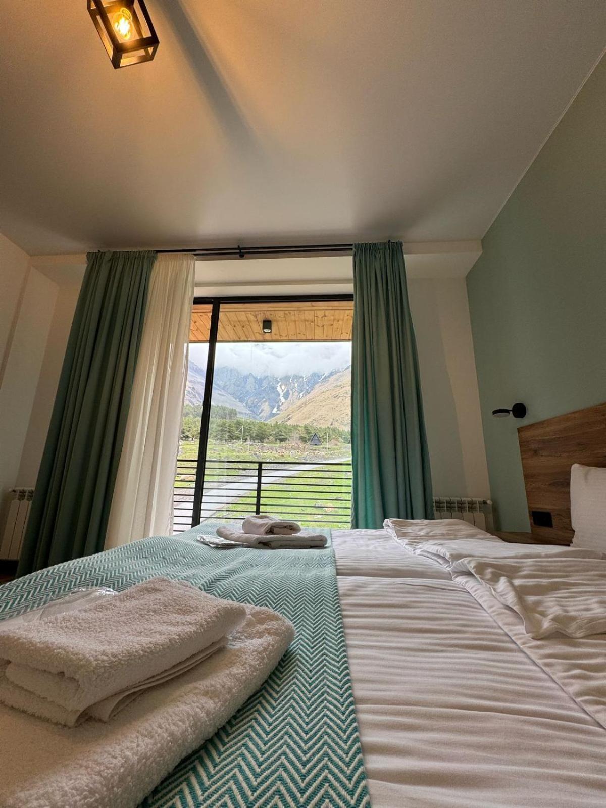 Kazbegi Hotel Grand View Экстерьер фото